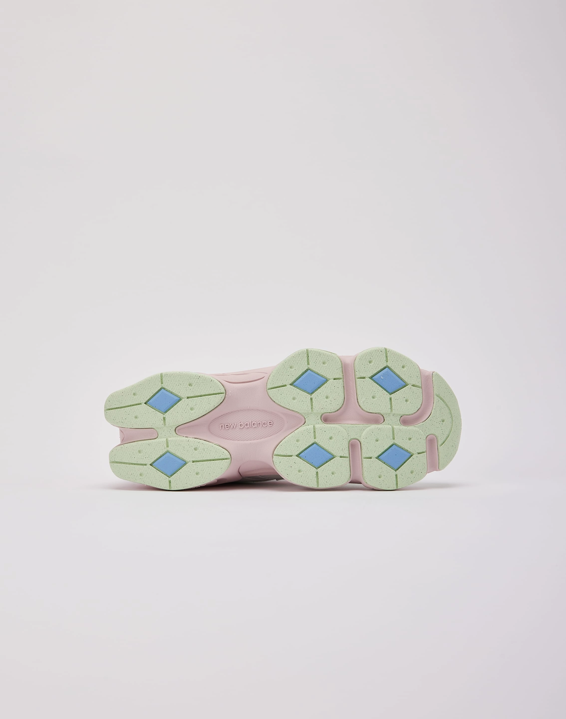 Easy On Off Mechanism Beach - friendly kids' shoes New Balance 9060 Grade-School