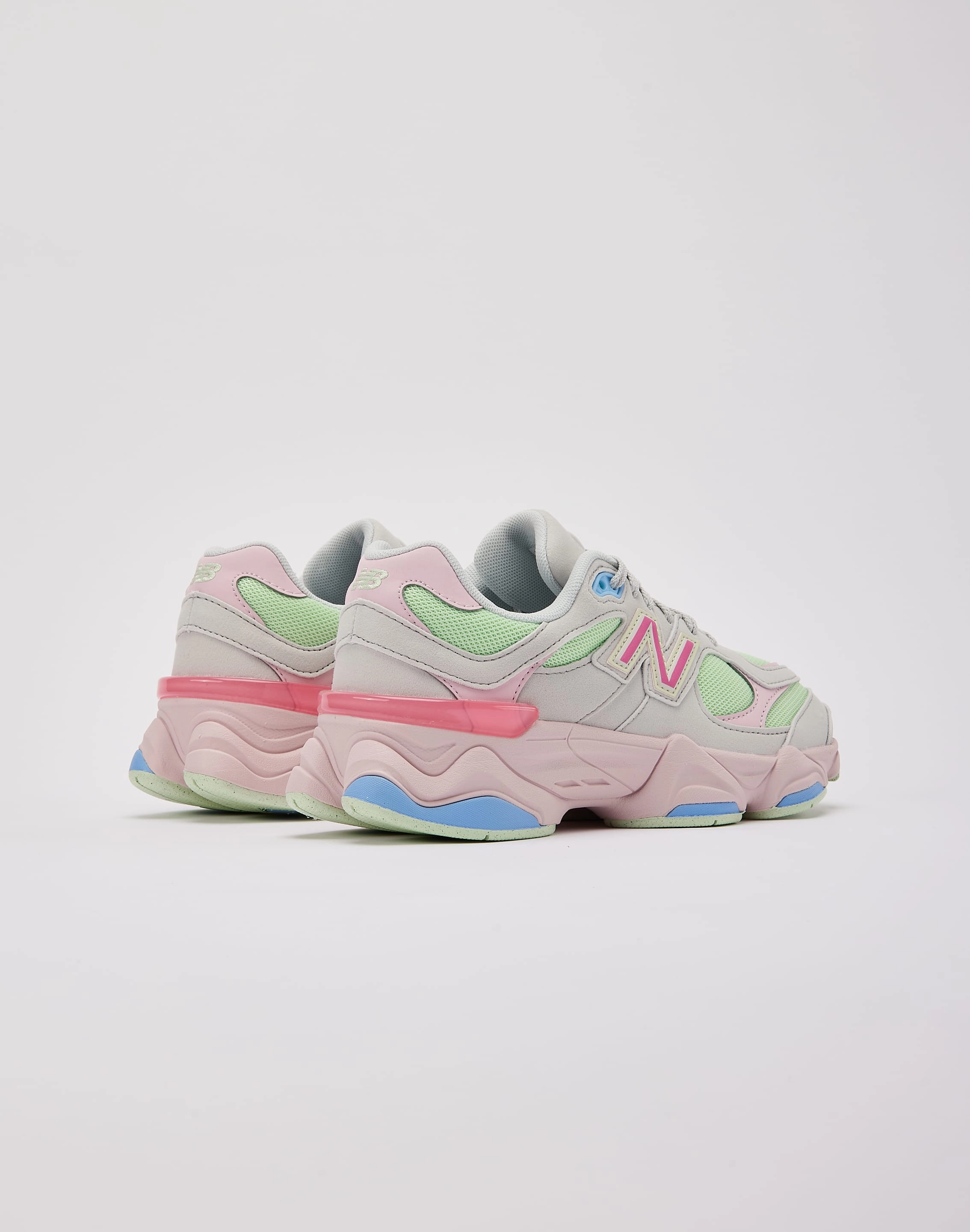 Sporty kids' shoes Temperature Control Tech New Balance 9060 Grade-School