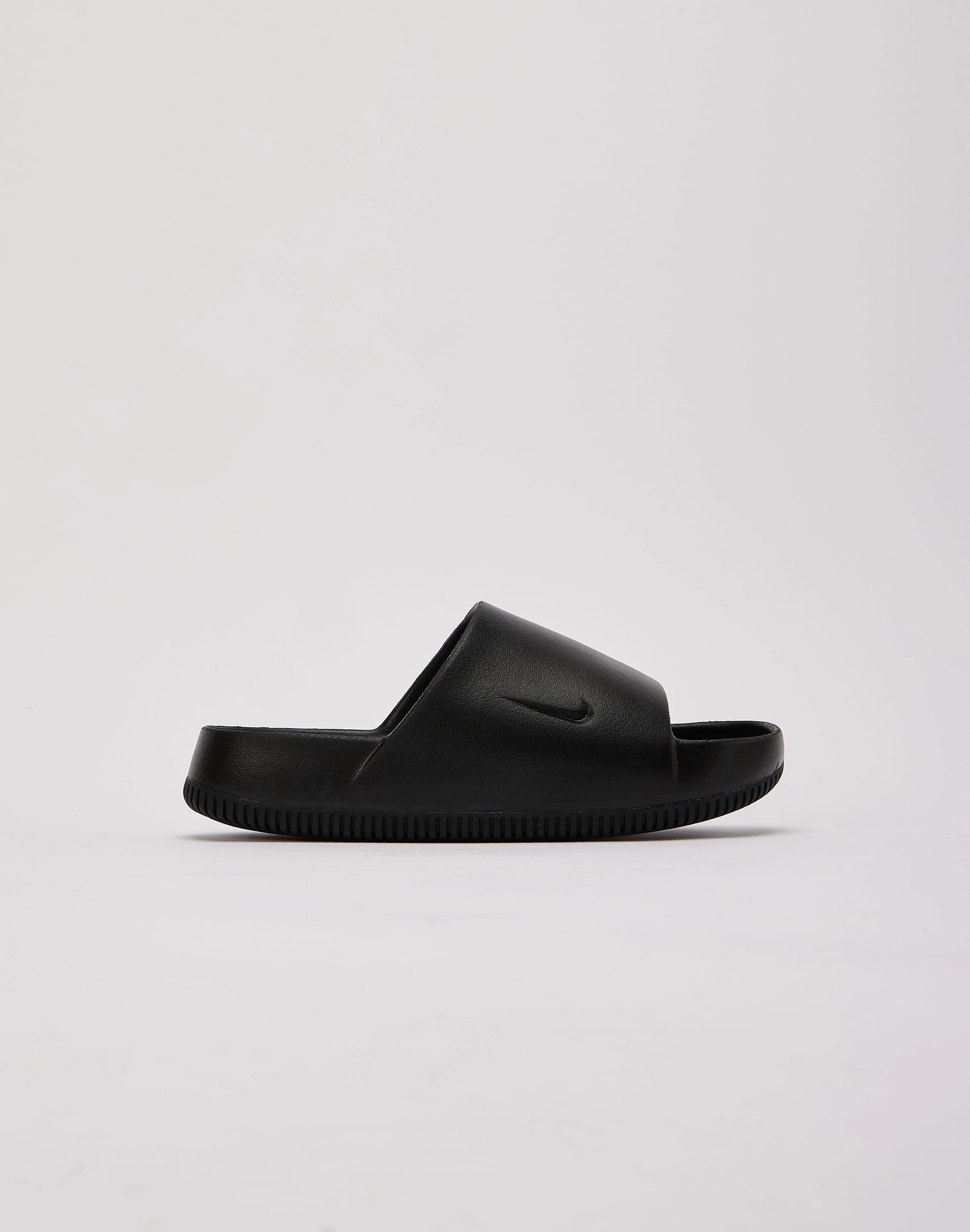 Ergonomic Fit Recycled Components Nike Calm Slides Grade-School