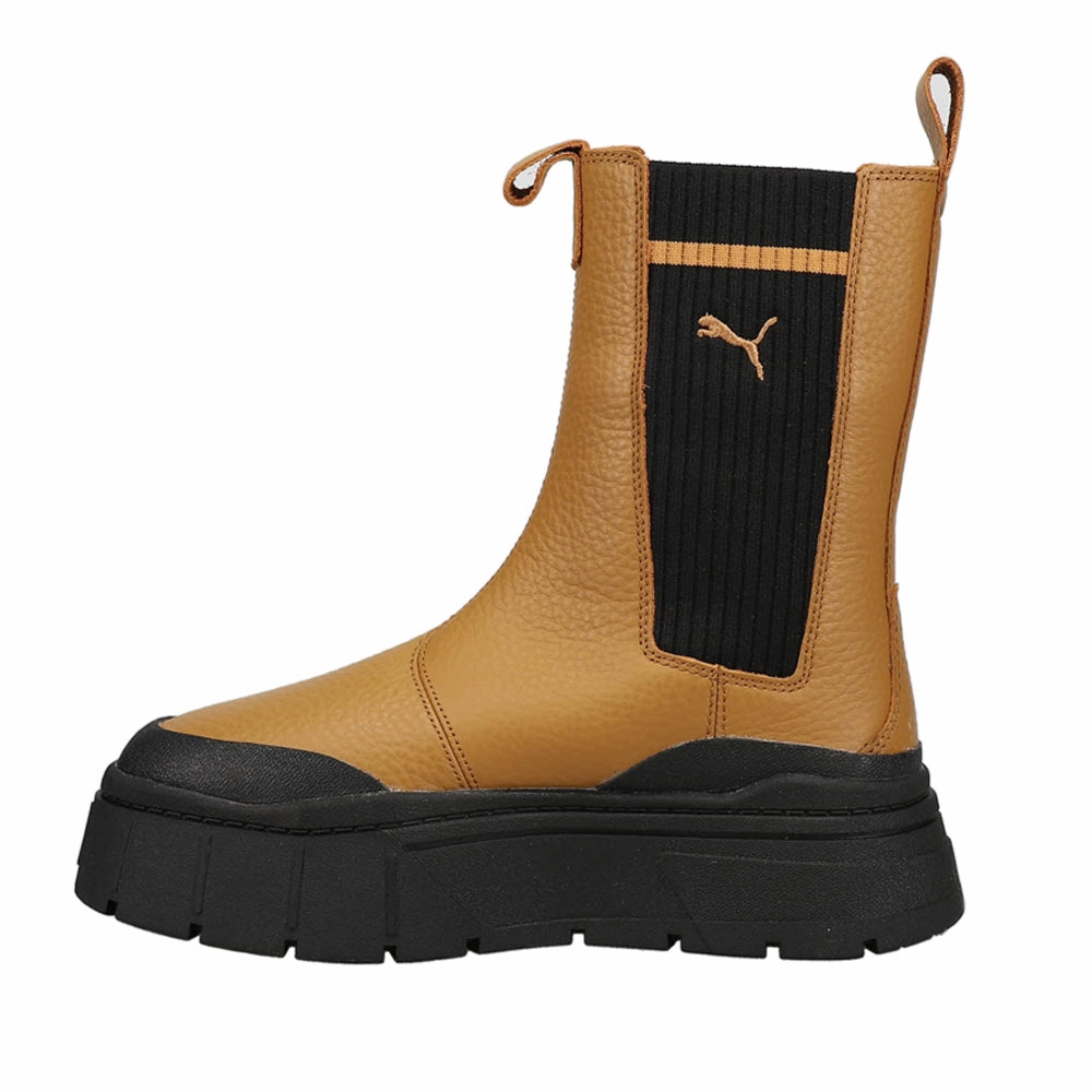 Roomy track and field athletes Mayze Stack Round Toe Platform Chelsea Pull On Boots