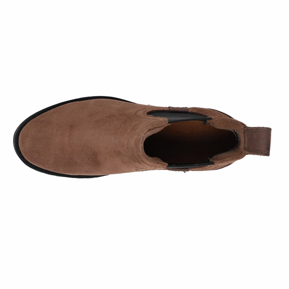 Wexford Lug Round Toe Chelsea Boots Heat Dissipation System