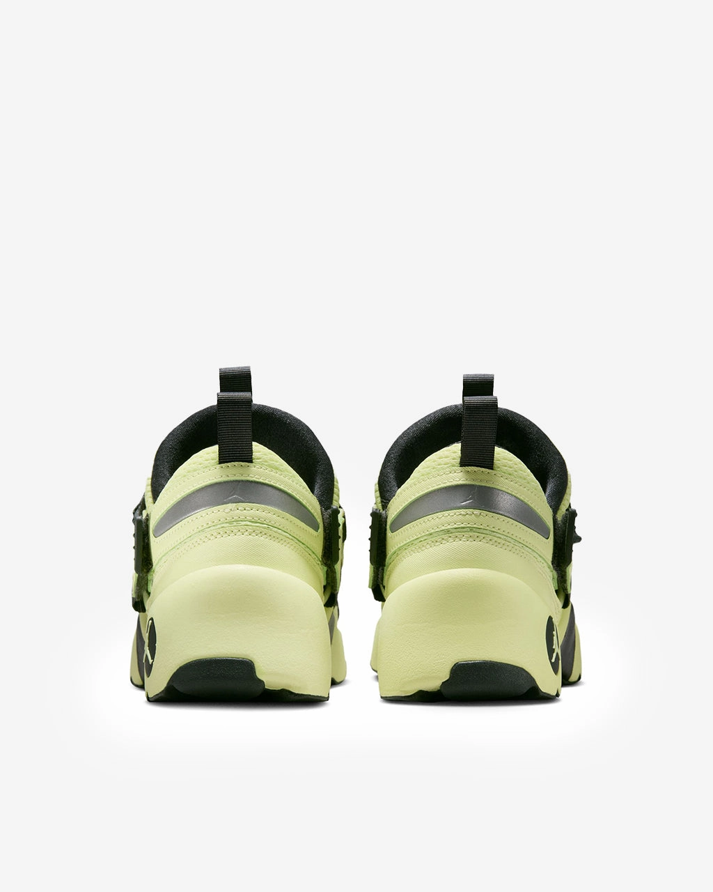 metal Scarce WMNS Jordan Trunner LX 'Luminous Green/Anthracite'