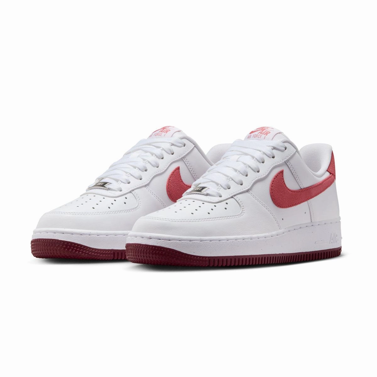 Athletic materials Wmns Air Force 1 '07 'Adobe'