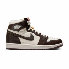 Wmns Air Jordan 1 Retro High OG 'Baroque Brown and Sail' Tailored grip Refined touch