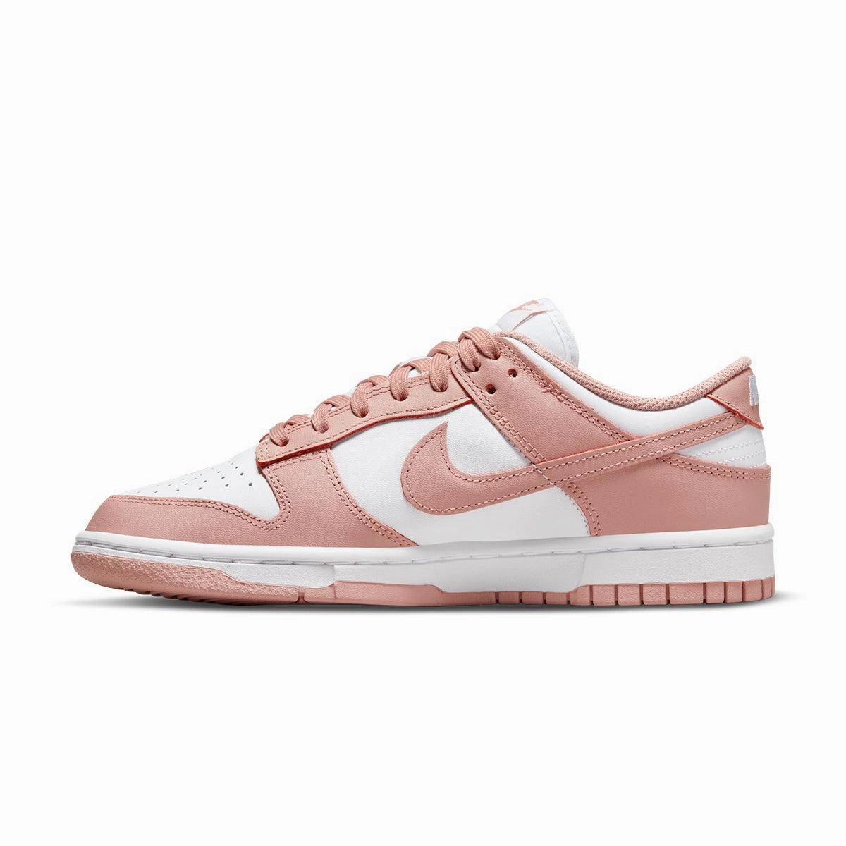 Sculpted cushioning Wmns Dunk Low 'Rose Whisper'