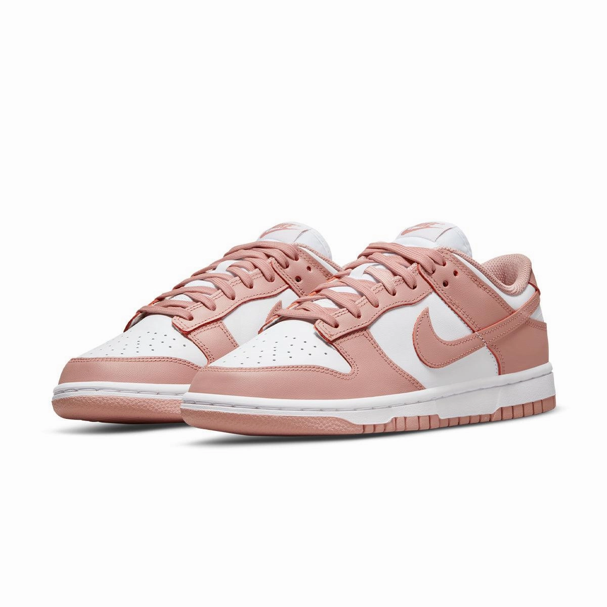 Wmns Dunk Low 'Rose Whisper' mountain climbers' hiking boots athletes - specific benefits