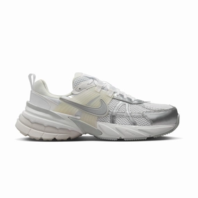 Sustainable Manufacturing Best Wmns V2K Run 'Metallic Silver White'