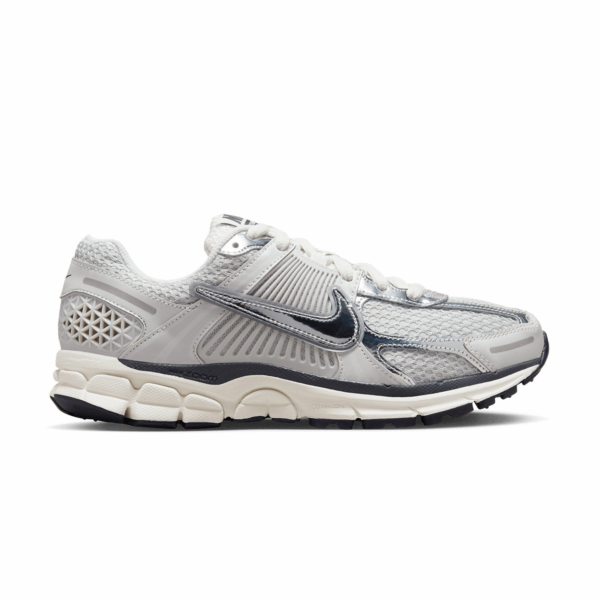 Wmns Zoom Vomero 5 'Photon Dust Metallic Silver' Roomy Fit beach - specific advantages