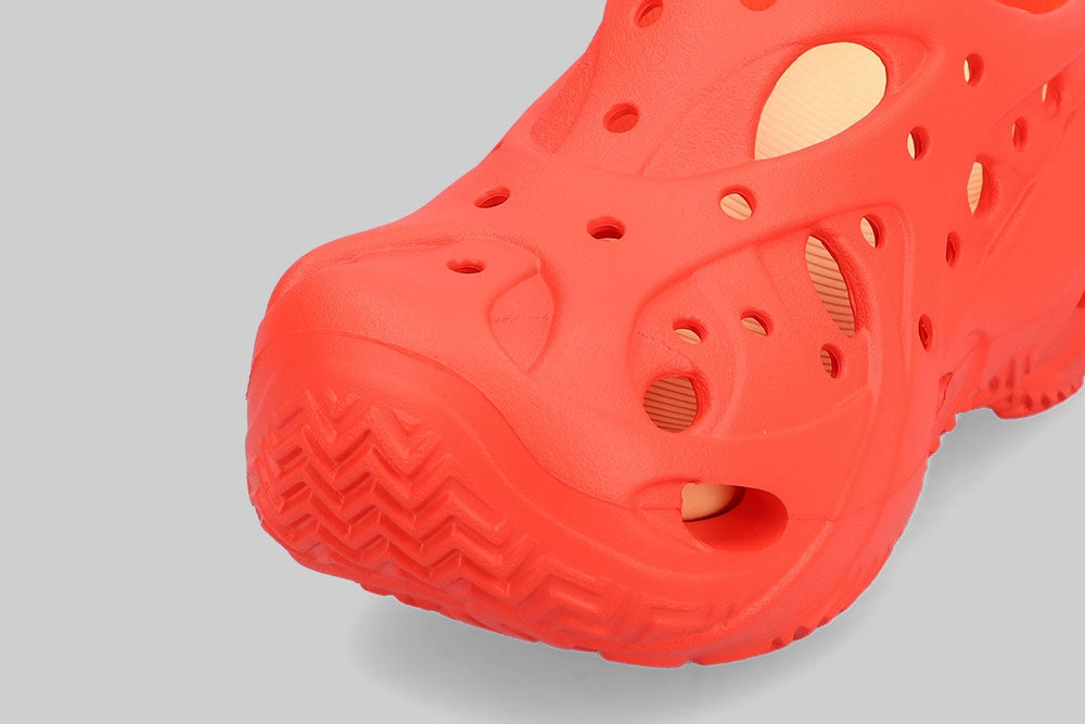 Relaxing Fit Shoes Low Top Women's Crocs Caged Clog 'Starfish'