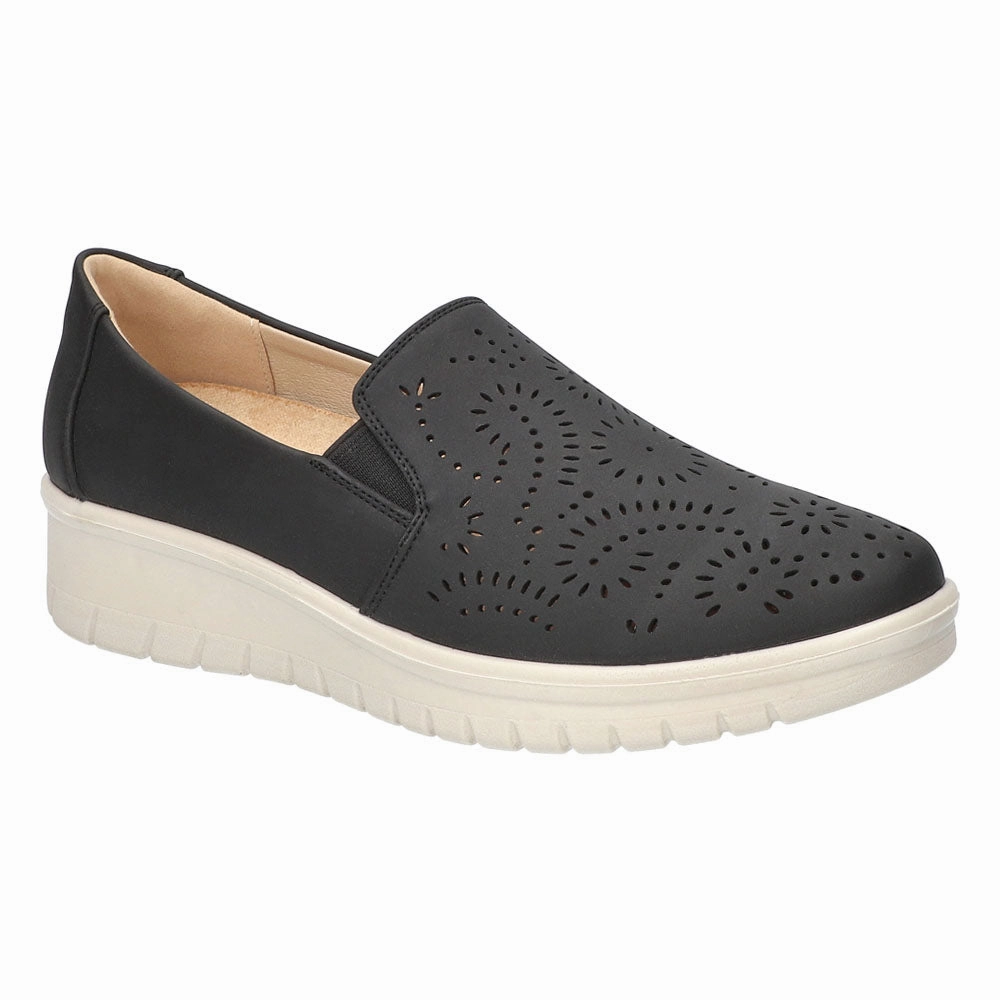 Iconic Style Ying Cut Out Slip On Sneakers